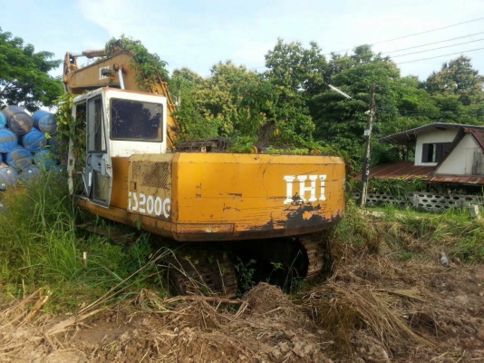 ขายรถแบลคโฮล IHI 200 ตามสภาพ ราคา คันละ 350,000 บาท