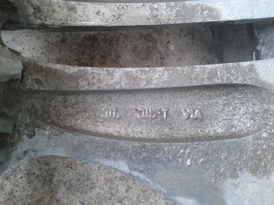 มาอีกแล้วครับ max 20x9 โครเมียม พร้อมยาง 265/50/20 ปี 11 ชุดละ 11500 บาท มาอีกแล้วครับ max 20x9 โครเมียม พร้อมยาง 265/50/20 ปี 11 ชุดละ 11500 บาท