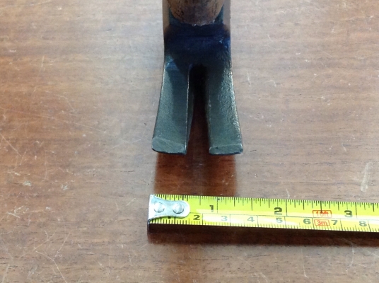 ขายค้อนหงอนทองเหลือง VINTAGE ALBR  AMPCO H-20 ทำจากทองเหลือง ไม่เกิดประกายไฟเวลาตอก ,แม่เหล็กไม่ดูด , ด้ามไม้เหนียวลายกรงเล็บ