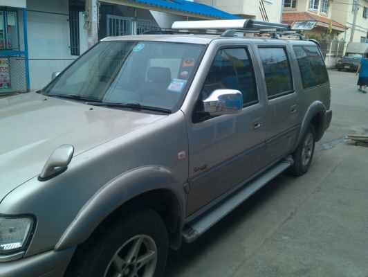 ขายรถISUZU GRAND ADVENTURE 3.0 สวยมาก สภาพป้ายแดงใช้น้อย รักษาดี อุปรกณ์ใช้ได้ครบหมด ไม่ต้องซ่อม