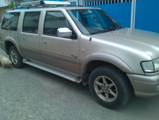 ขายรถISUZU GRAND ADVENTURE 3.0 สวยมาก สภาพป้ายแดงใช้น้อย รักษาดี อุปรกณ์ใช้ได้ครบหมด ไม่ต้องซ่อม