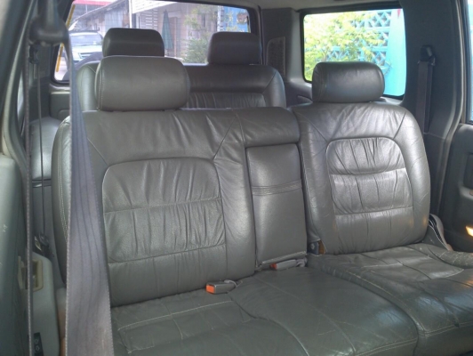 ขายรถISUZU GRAND ADVENTURE 3.0 สวยมาก สภาพป้ายแดงใช้น้อย รักษาดี อุปรกณ์ใช้ได้ครบหมด ไม่ต้องซ่อม