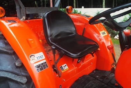 ขายรถไถ Kubota L 4708 (4WD) พร้อมดันหน้าและผาน5 ตราช้าง รถไร่ สีเดิม เครื่องแน่นๆ ขายรถไถ Kubota L 4708 (4WD) พร้อมดันหน้าและผาน5 ตราช้าง รถไร่ สีเดิม เครื่องแน่นๆ