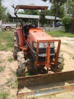 ขายรถไถ KUBOTA L3408 2เพลา ปี 51 34 แรง อุปกรณ์ ผานหน้าหลัง