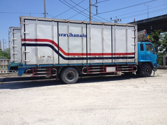 ขาย 6 ล้อตู้ ROCKY195 ตู้ยาว 7.20 เมตร