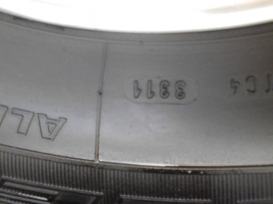 แม๊ก ขอบ 16 TOYOTA  ขนาด 6 รู  พร้อมยาง 245/70R16  ชุด 4 ล้อ TEL.081-427-3941