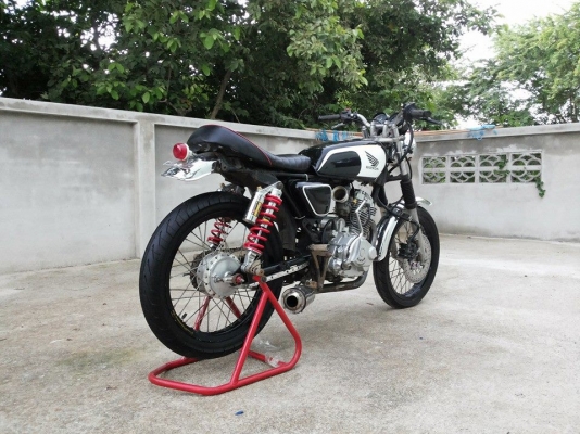 Cafe200 cc. Cafe200 cc.