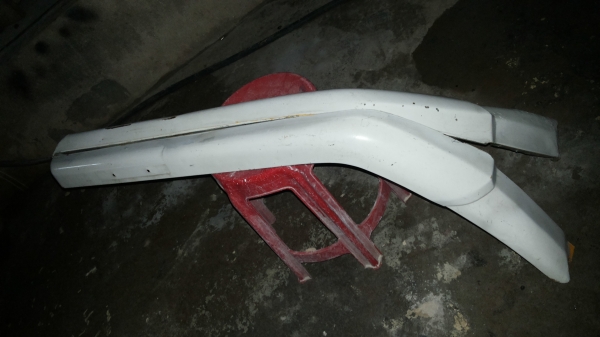 เหล็กขอบล้ออีซุซุร๊อกกี้