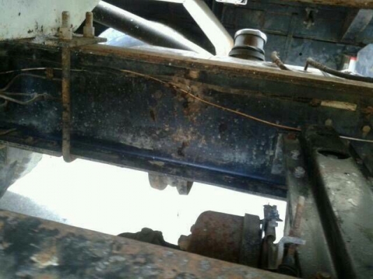 รถฮีโน่ 10 ล้อ บรรทุกน้ำ FM3H 195 แรงม้า. ปี 39 สนใจติดต่อ 081 - 6079515 รถฮีโน่ 10 ล้อ บรรทุกน้ำ FM3H 195 แรงม้า. ปี 39 สนใจติดต่อ 081 - 6079515