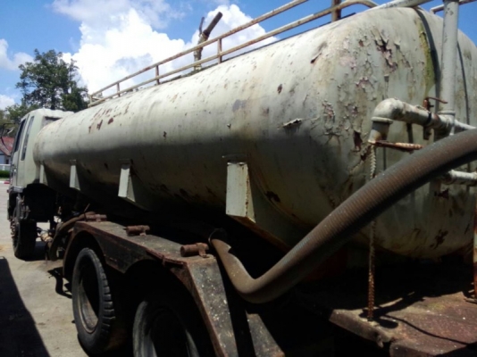 รถฮีโน่ 10 ล้อ บรรทุกน้ำ FM3H 195 แรงม้า. ปี 39 สนใจติดต่อ 081 - 6079515 รถฮีโน่ 10 ล้อ บรรทุกน้ำ FM3H 195 แรงม้า. ปี 39 สนใจติดต่อ 081 - 6079515