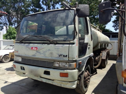 รถฮีโน่ 10 ล้อ บรรทุกน้ำ FM3H 195 แรงม้า. ปี 39 สนใจติดต่อ 081 - 6079515 รถฮีโน่ 10 ล้อ บรรทุกน้ำ FM3H 195 แรงม้า. ปี 39 สนใจติดต่อ 081 - 6079515