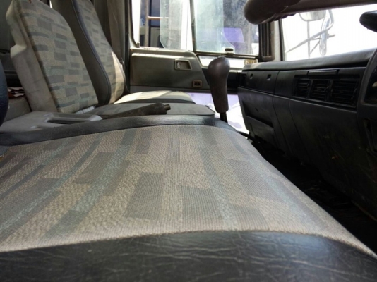 รถฮีโน่ 10 ล้อ บรรทุกน้ำ FM3H 195 แรงม้า. ปี 39 สนใจติดต่อ 081 - 6079515 รถฮีโน่ 10 ล้อ บรรทุกน้ำ FM3H 195 แรงม้า. ปี 39 สนใจติดต่อ 081 - 6079515