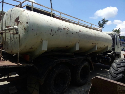 รถฮีโน่ 10 ล้อ บรรทุกน้ำ FM3H 195 แรงม้า. ปี 39 สนใจติดต่อ 081 - 6079515 รถฮีโน่ 10 ล้อ บรรทุกน้ำ FM3H 195 แรงม้า. ปี 39 สนใจติดต่อ 081 - 6079515