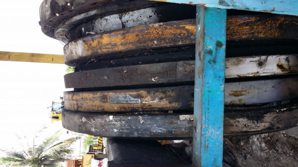 ฝากขายด่วน เอวสวิงรถแม็คโค หลายรุ่นราคาถูก (เหมาวงละ8,000) มี20วง