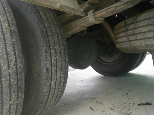 รถฮีโน่ 6 ล้อ ( ไม่ดั้ม ) 145 แรงม้า. ปี 56 ( รถวิ่ง 19,xxx กม. ) สนใจติดต่อ 081 - 6079515 รถฮีโน่ 6 ล้อ ( ไม่ดั้ม ) 145 แรงม้า. ปี 56 ( รถวิ่ง 19,xxx กม. ) สนใจติดต่อ 081 - 6079515