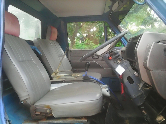 ขายหกล้อดั้มพ์ อีซูสุNPR59LU5M-115 ปี36 Fหน้า-หลัง สภาพพร้อมใช้