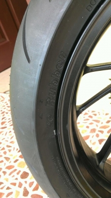 ขายล้อแม็กcbr650ใหม่เบิกห้างทุกชิ้นพร้อมยาง 180/55zr17 ขายล้อแม็กcbr650ใหม่เบิกห้างทุกชิ้นพร้อมยาง 180/55zr17