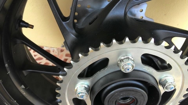 ขายล้อแม็กcbr650ใหม่เบิกห้างทุกชิ้นพร้อมยาง 180/55zr17 ขายล้อแม็กcbr650ใหม่เบิกห้างทุกชิ้นพร้อมยาง 180/55zr17