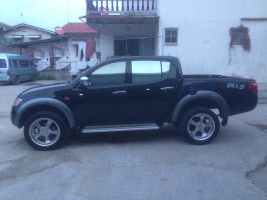 มิซซูไทรทัน2.5 PLUs