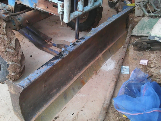 ขายรถไถฟอร์ด 6610 T5 ท้าย7600 สภาพพร้อมใช้