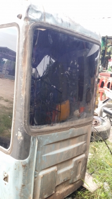 ขายด่วน หัวเก๋ง HITACHI EX 200-3 มีกล่อง= จอ =พร้อมสายไฟ