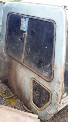 ขายด่วน หัวเก๋ง HITACHI EX 200-3 มีกล่อง= จอ =พร้อมสายไฟ