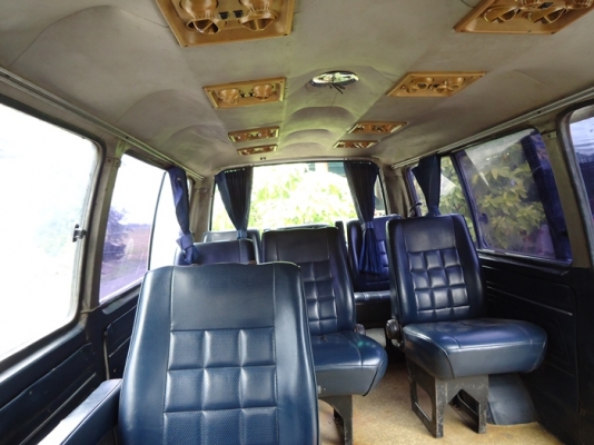 รถตู้  Toyota  hiace  ขับดี    เครื่องดี 2 L  เดิมๆ  แห้ง ๆ เกียร์ดี   เอกสารพร้อมโอน  อัตราเร่งดี  เดินเบาเรียบ ประหยัดครับ