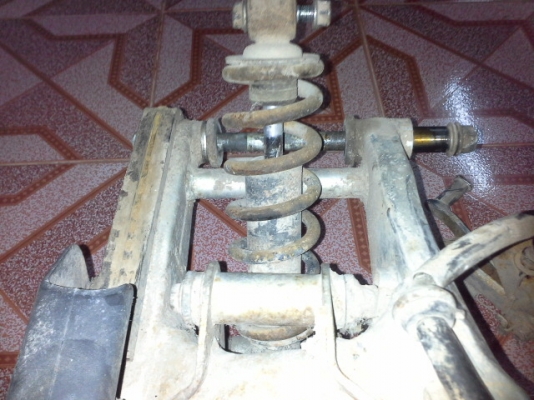 ขายสวิงอาร์ม RG Gamma และดุมหลัง เบรคหลังครบชุด