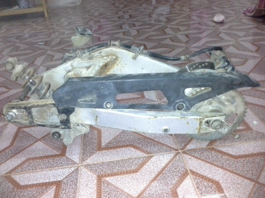 ขายสวิงอาร์ม RG Gamma และดุมหลัง เบรคหลังครบชุด