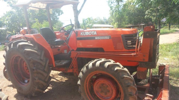 ขายรถแทรกเตอร์ m5000