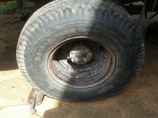 รถหกล้อ NPR110 ปี่2545 เฟื่อง Fหน้าหลัง พร้อมใช้ทะเบียนหมดปี่2558 รถพร้อมใช้