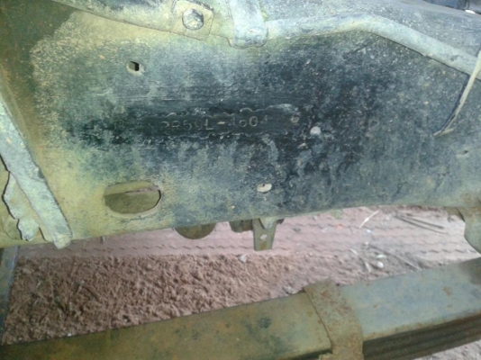 รถหกล้อ NPR110 ปี่2545 เฟื่อง Fหน้าหลัง พร้อมใช้ทะเบียนหมดปี่2558 รถพร้อมใช้