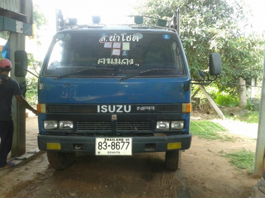 รถหกล้อ NPR110 ปี่2545 เฟื่อง Fหน้าหลัง พร้อมใช้ทะเบียนหมดปี่2558 รถพร้อมใช้