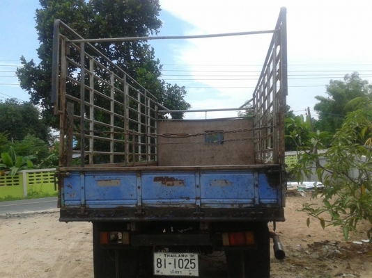 หกล้อKS110 Fหน้า คันซีสวย เอกสารทะเบียนพร้อม เครื่องดี พวงมาลัยพาวเวอร์ หกล้อKS110 Fหน้า คันซีสวย เอกสารทะเบียนพร้อม เครื่องดี พวงมาลัยพาวเวอร์