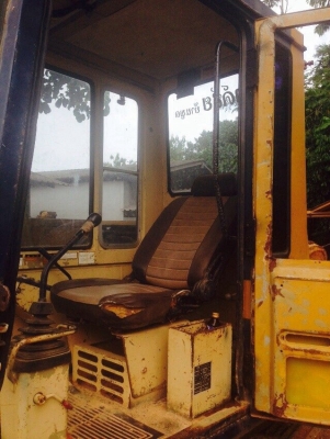 ขายรถแบคโฮ KOMATSU PC 60-5 สภาพสวย เอกสารใบแจ้งจำหนาย สนใจโทร 081-9701072