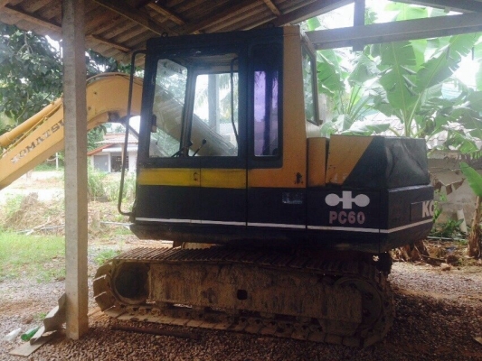ขายรถแบคโฮ KOMATSU PC 60-5 สภาพสวย เอกสารใบแจ้งจำหนาย สนใจโทร 081-9701072 ขายรถแบคโฮ KOMATSU PC 60-5 สภาพสวย เอกสารใบแจ้งจำหนาย สนใจโทร 081-9701072