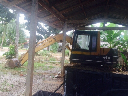 ขายรถแบคโฮ KOMATSU PC 60-5 สภาพสวย เอกสารใบแจ้งจำหนาย สนใจโทร 081-9701072