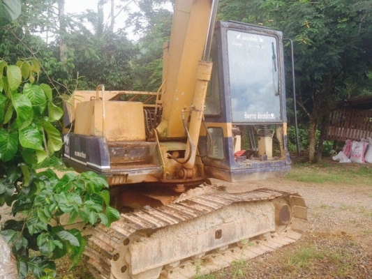 ขายรถแบคโฮ KOMATSU PC 60-5 สภาพสวย เอกสารใบแจ้งจำหนาย สนใจโทร 081-9701072