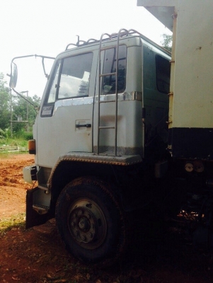 ขายดาวน์รถ10ล้อดั้ม ISUZU FXZ23NFPF R เครื่อง 240แรงม้า สนใจโทร 081-9701072