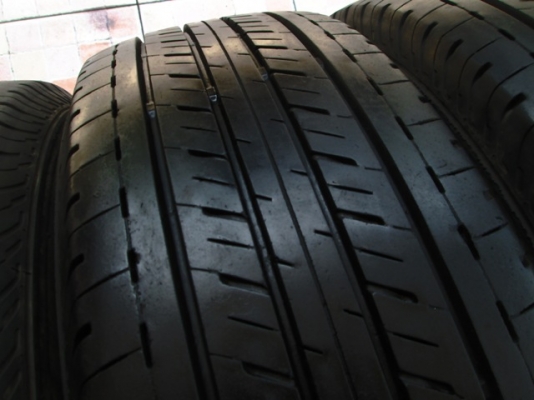 ขายยาง BRIDGESTONE R611 215-65-16 ปี12+13 (1ชุด)