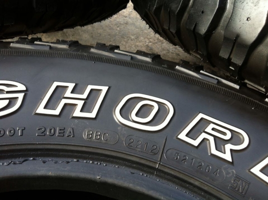 ขายยางMud Maxxis Bighorn MT-762 ขนาด 265 75 r16 ปี12