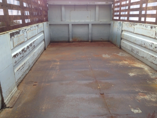 6 ล้อ HINO ดัมพ์คอกเกษตร ยาว5.80 เมตร ขายสดและขายดาว์