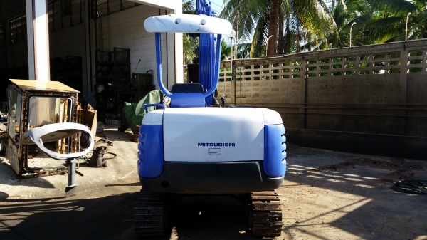 ขาย รถขุด MITSUBISHI รุ่น MM35T แทร็กเหล็กสวย มือสองญี่ปุ่น ขาย รถขุด MITSUBISHI รุ่น MM35T แทร็กเหล็กสวย มือสองญี่ปุ่น