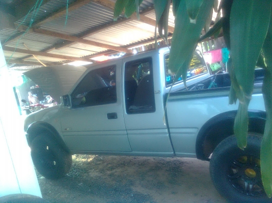 ขาย อีซูซุ RODEO   4WD  ถูกๆพร้อมใช้งาน