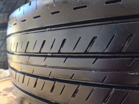 ยาง bridgestone duravis 205-70-15 ปี 13