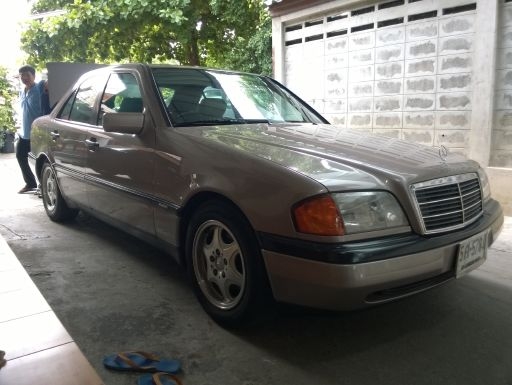 ขาย Benz C180 W202 1995 auto ABS Airbag กระจกไฟฟ้า 199,000 บาท