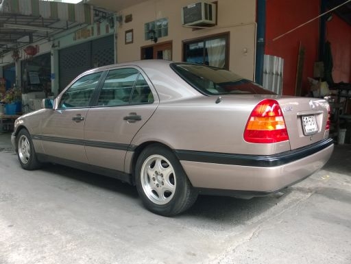 ขาย Benz C180 W202 1995 auto ABS Airbag กระจกไฟฟ้า 199,000 บาท