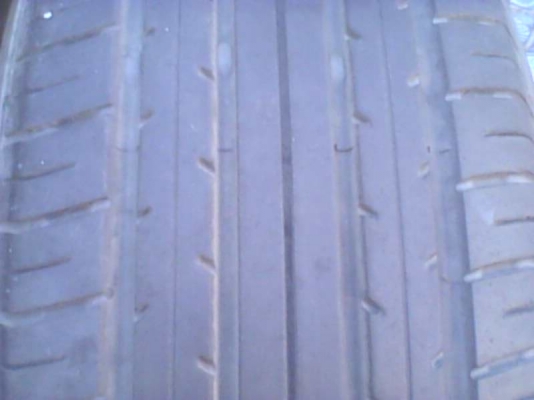 ยางโยโกฮาม่า แอ้ดว้าน 205/60/16 ปี 11 ชุด 2200 บาท