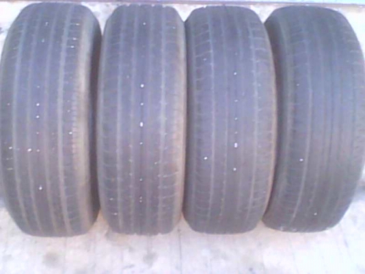 ยางโยโกฮาม่า แอ้ดว้าน 205/60/16 ปี 11 ชุด 2200 บาท