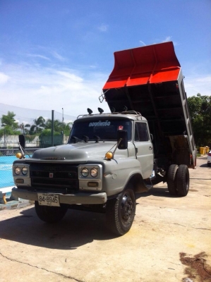 ขายรถหกล้อดั้ม